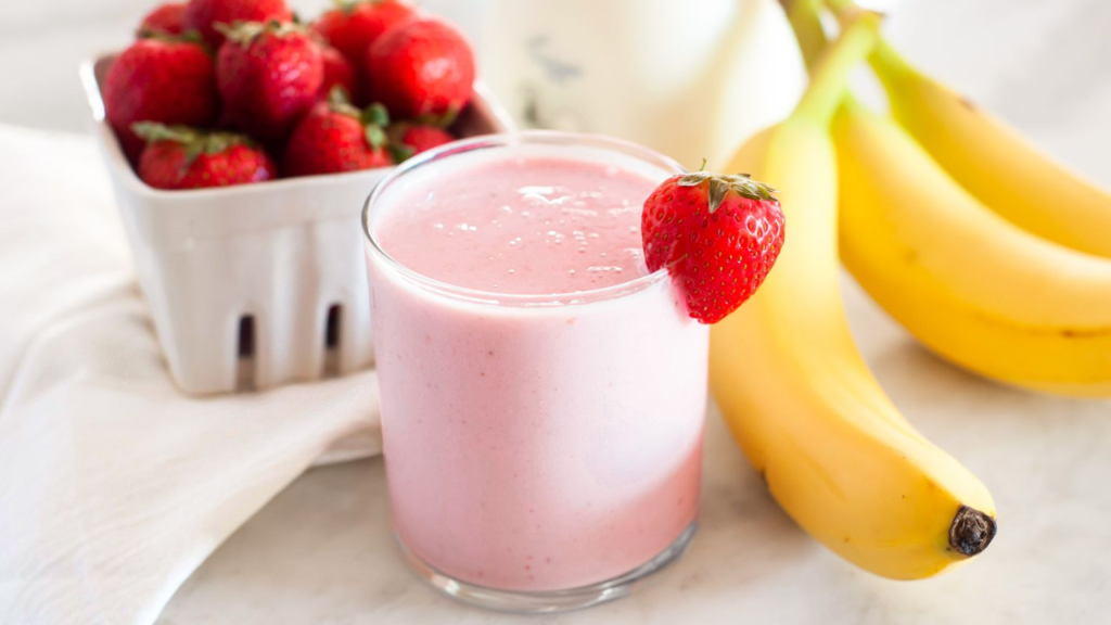 High-Protein Strawberry Banana Smoothie for Energy